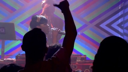 Rye Rye - Hardcore Girls (live Rising)