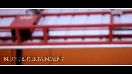 Quezzie B Feat. Compton Av - Baby Wanna Fly