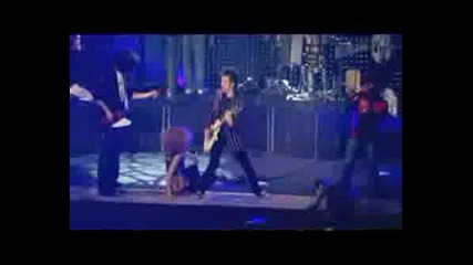 Enrique Iglesias - Push (live) Ft Lil Wine