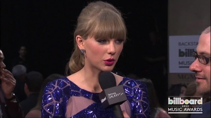 Taylor Swift Backstage at the Billboard Music Awards 2013