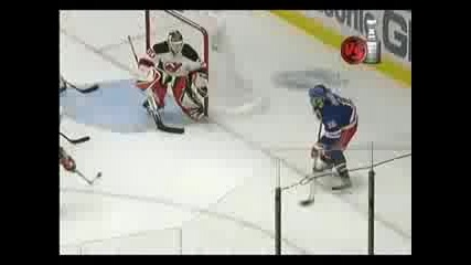 Sean Avery Screens Battles Martin Brodeur