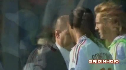 Човекът който ни накара да заобичаме Футбола