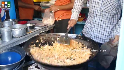 Бърза Храна на улицата .. How To Make Schezwan Fried Rice - Taddev - Mumbai Street food