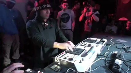 Този пич ги подлуди } dubstep Dj {