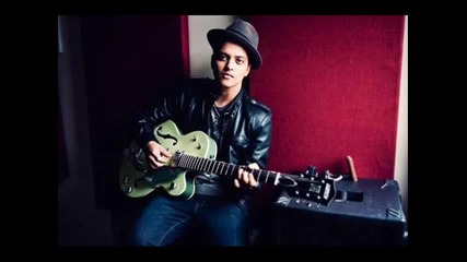 Bruno Mars - Talking to the moon 
