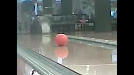 Galaxy Bowling Veliko Tarnovo trick 