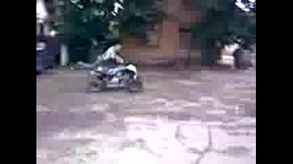 Atv na zadna 