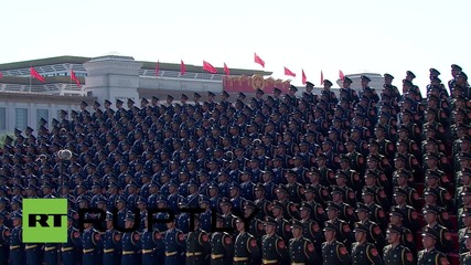 Китай: Хор от 2400 изпълнителя отбеляза началото на военен парад в Бейжинг