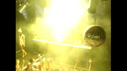 Markus Schulz @ Yalta Club 11.12.2009 Part 2 