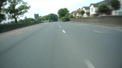 Isle of Man Tt - 300 km/h race