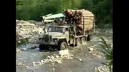 Ural-4320 в действие !
