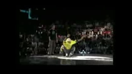Hong 10 vs. Pelezinho - Red Bull Bc One 2005 - High Quality