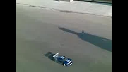 Видео000a.3gp