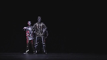 Страхотно шоу! Robotboys feat. Poppin John