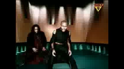 Maxim feat. Skin - Carmen Queasy