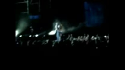 Anahi Y Poncho Beso 1