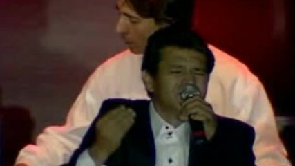 Sinan Sakic i Juzni Vetar - Okreni se