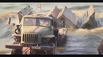 Руската инженерна войска в действие - бързо сглобяване на понтонен мост