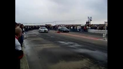 Audi Tt Nos vs. Golf R32 Turbo By Fashion-_-trepa4a