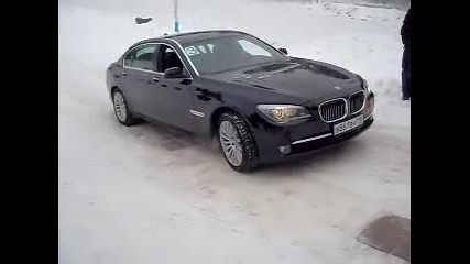 Bmw 750li xdrive Ice Hill Climb