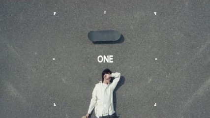 +превод! One - Gettin' by Mv