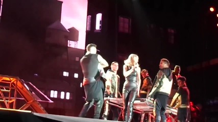 На живо от Питсбърг! Taylor Swift - Bad Blood - The 1989 World Tour‬ - 06.06.2015