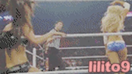 {tl} Kelly Kelly - What Makes You Beautiful