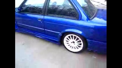 Bmw Motor 1987 325is Engine Running Blue 3 Series Carbon Fiber White Wheels..flv 