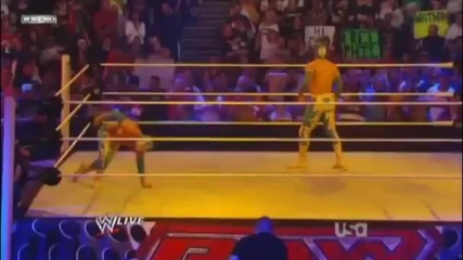 Wwe Sin Cara (mistico) vs Sin Cara (hunico) - Raw Supershow (09/19/11)