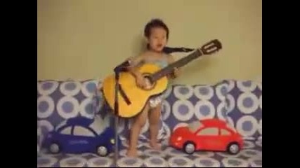 Малко корейче пее Hey Jude