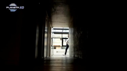 Джена - Да видя какво е..