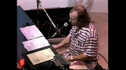 Phil Collins In the Air Tonight @ Live Aid 85