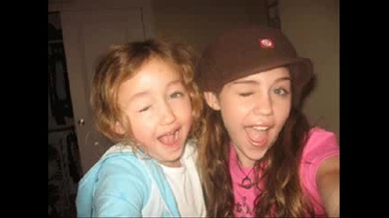 Noah Cyrus and Miley Cyrus Singing Driveway 