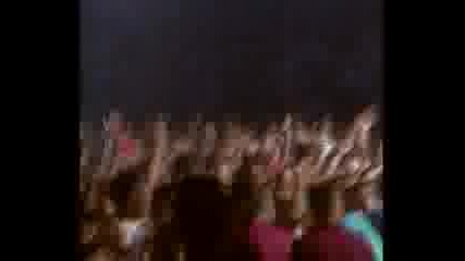 ! ! Michael Jackson взривява публиката - начало на концерта Dangerous Букурещ 