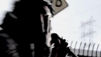 [ + Lyrics ] Papa Roach - Kick in the Teeth [ Official Video ]