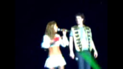 ucker y ani hablando como bebes