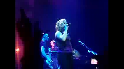 Kelly Clarkson How I Feel Live Verizon Wireless, Houston November 2007 