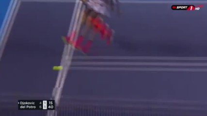 Страхотно разиграване по време на тенис-класиката Дел Потро - Джокович