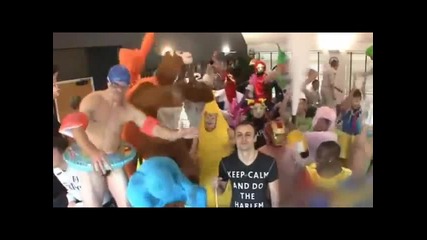Вижте как Harlem Shake завладя Бербатов и Фулъм