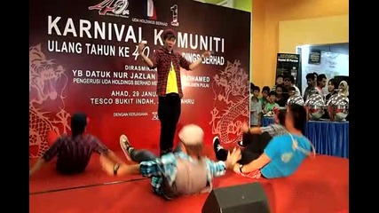 Elecoldxhot in Jb Part2