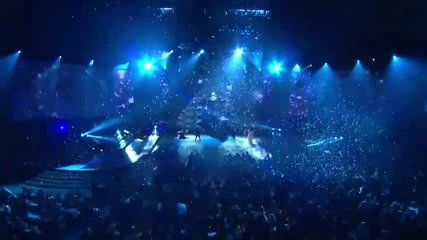 Selena Gomez & The Scene - A Year Without Rain - Live At The 2011 Peoples Choice Awards