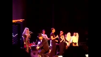 Lady Gaga and Yoko Ono - Give Peace a Chance (hd live at the Orpheum Theater 10/2/2010) 