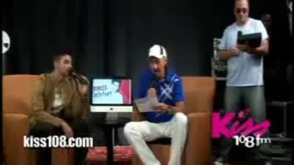 Joe Jonas Live Web Chat at Kiss 108 (part 1)