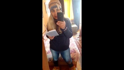 Vid_20230227_120833.mp4