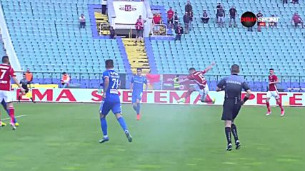Гол на Кристиян Малинов от ЦСКА във вратата на Левски