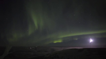 Невероятно светлинно шоу на северния полюс