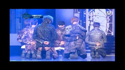 Baekyeol sing their part Chanyeol leader s assistant .wmv