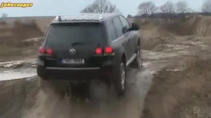 Hummer H2 & Vw Touareg - off road