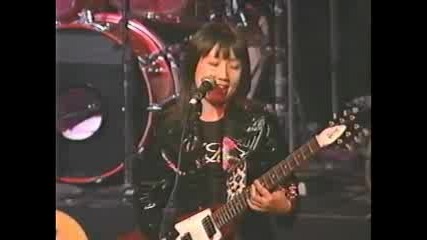 Shonen Knife - Twist Barbie (live)