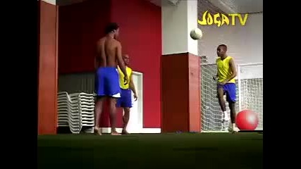 Nike Football - 3 Brasilians 